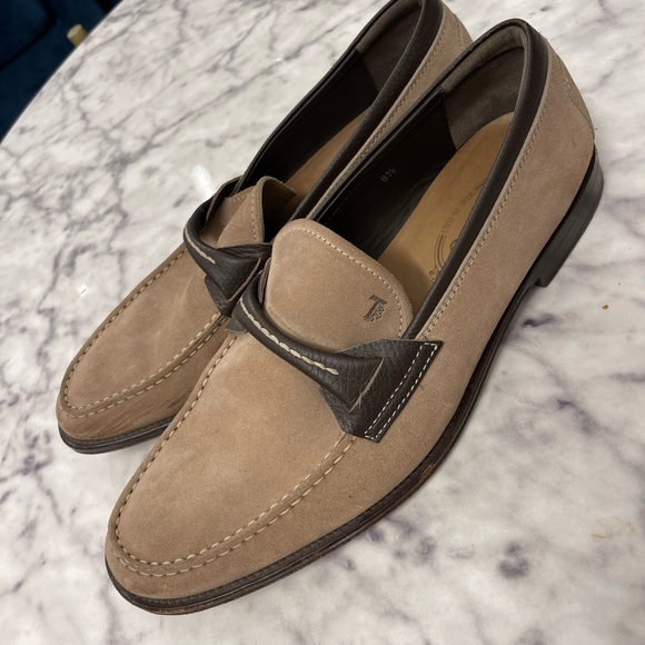 Tod's hard bottom loafer - Picture 6 of 13